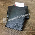 मैजिक ट्रिक के लिए चमड़ा पोकर धोखा डिवाइस इलेक्ट्रॉनिक वॉलेट कार्ड एक्सचेंजर